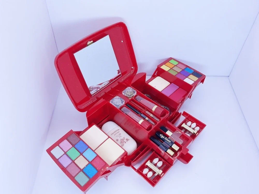 All-in-One Makeup Kit Box